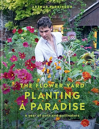 Planting a Paradise: A year of pots and pollinators 